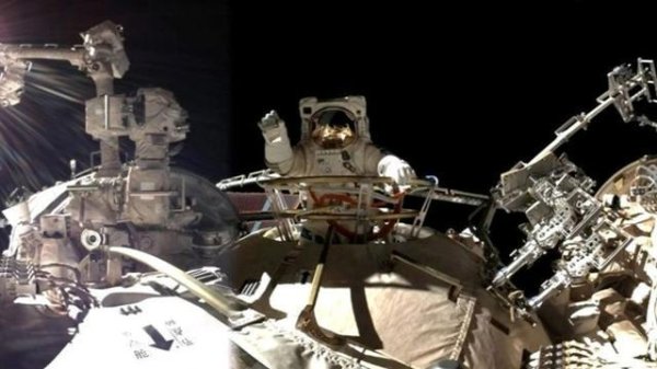 杜德配资 期待全新飞天舱外服“首秀”，神二十乘组即将第三次出舱